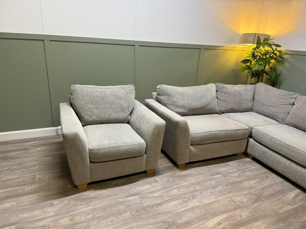 DFS Sophia light grey corner sofa and matching armchair RS-003 – photo 2